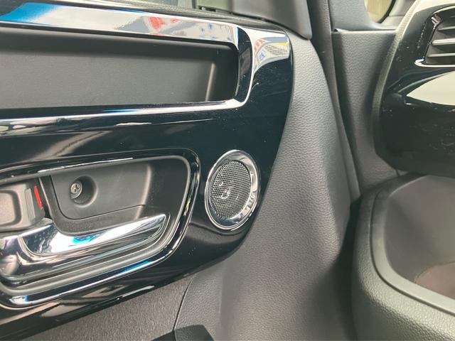 Ｎ－ＢＯＸカスタム Ｌターボ　衝突被害軽減ブレーキ　レーンアシスト　ナビＴＶ　Ｂｌｕｅｔｏｏｔｈ　パドルシフト　クルーズコントロール　ハーフレザーシート　シートヒーター　両側パワースライド　オートＬＥＤヘッドライト　純正１５アルミ（66枚目）