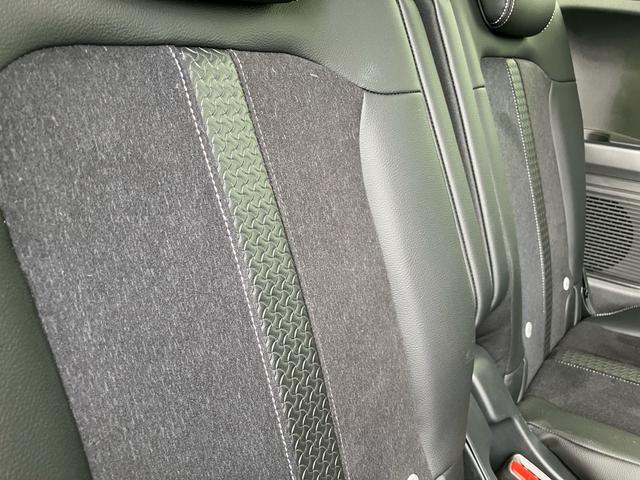 Ｎ－ＢＯＸカスタム Ｌターボ　衝突被害軽減ブレーキ　レーンアシスト　ナビＴＶ　Ｂｌｕｅｔｏｏｔｈ　パドルシフト　クルーズコントロール　ハーフレザーシート　シートヒーター　両側パワースライド　オートＬＥＤヘッドライト　純正１５アルミ（73枚目）