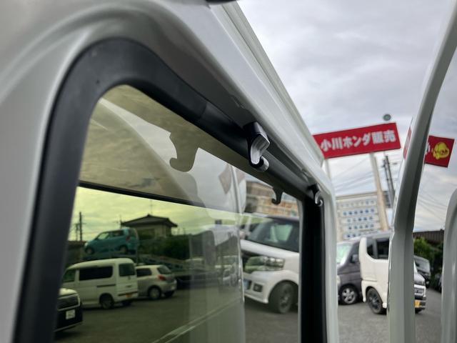 Ｎ－ＢＯＸカスタム Ｌターボ　衝突被害軽減ブレーキ　レーンアシスト　ナビＴＶ　Ｂｌｕｅｔｏｏｔｈ　パドルシフト　クルーズコントロール　ハーフレザーシート　シートヒーター　両側パワースライド　オートＬＥＤヘッドライト　純正１５アルミ（75枚目）