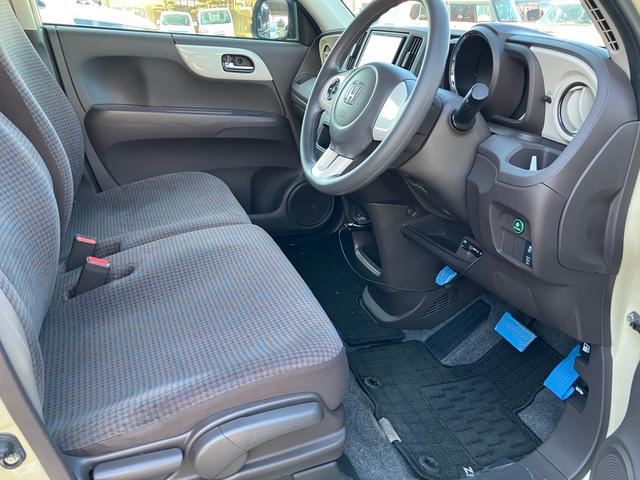 Ｎ－ＯＮＥ スタンダード　ナビ　Ｂｌｕｅｔｏｏｔｈ　ＤＶＤ　ＣＤ　ＥＴＣ　スマートキー　プッシュスタート　オートＨＩＤヘッドライト　オート電動格納ミラー　バイザー　プライバシーガラス（24枚目）