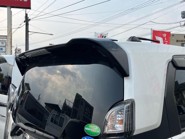 Ｎ－ＷＧＮカスタム Ｇ　ＳＳ２トーンカラースタイルパッケージ　あんしんパッケージ　ナビ　フルセグＴＶ　ＣＤ・ＤＶＤ　Ｂｌｕｅｔｏｏｔｈ　バックカメラ　ビルトインＥＴＣ　スマートキー　プッシュスタート　アイドリングストップ　電動格納ミラー　ベンチシート（5枚目）