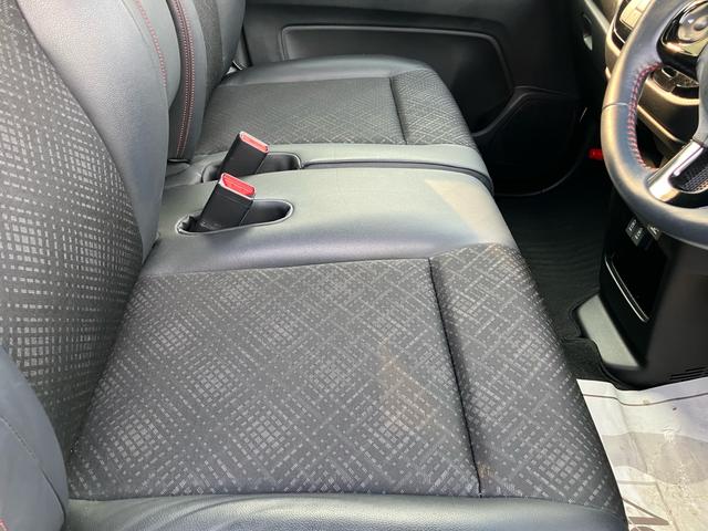 Ｎ－ＷＧＮカスタム Ｇ　ＳＳ２トーンカラースタイルパッケージ　あんしんパッケージ　ナビ　フルセグＴＶ　ＣＤ・ＤＶＤ　Ｂｌｕｅｔｏｏｔｈ　バックカメラ　ビルトインＥＴＣ　スマートキー　プッシュスタート　アイドリングストップ　電動格納ミラー　ベンチシート（14枚目）