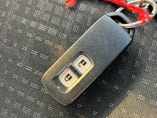 Ｎ－ＷＧＮカスタム Ｇ　ＳＳ２トーンカラースタイルパッケージ　あんしんパッケージ　ナビ　フルセグＴＶ　ＣＤ・ＤＶＤ　Ｂｌｕｅｔｏｏｔｈ　バックカメラ　ビルトインＥＴＣ　スマートキー　プッシュスタート　アイドリングストップ　電動格納ミラー　ベンチシート（27枚目）