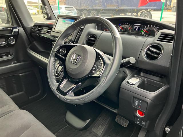 N-BOXカスタム L ホンダセンシング 衝突被害軽減ブレーキ 禁煙 ナビTV バックカメラ Bluetooth DVD SDミュージック ドライブレコーダー ETC オートLEDライト クルーズコントロール レーンアシスト(22枚目)