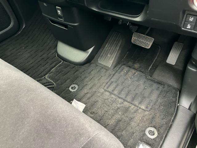 N-BOXカスタム L ホンダセンシング 衝突被害軽減ブレーキ 禁煙 ナビTV バックカメラ Bluetooth DVD SDミュージック ドライブレコーダー ETC オートLEDライト クルーズコントロール レーンアシスト(28枚目)