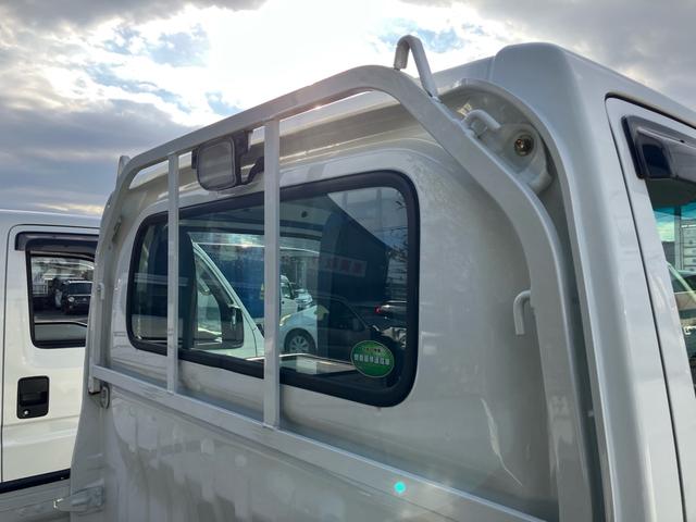 アクティトラック タウン　５速マニュアル　エアコン　パワステ　パワーウィンドウ　キーレス　ＡＢＳ　ドライブレコーダー　ＣＤ　社外アルミ　荷台マット　３方開（22枚目）