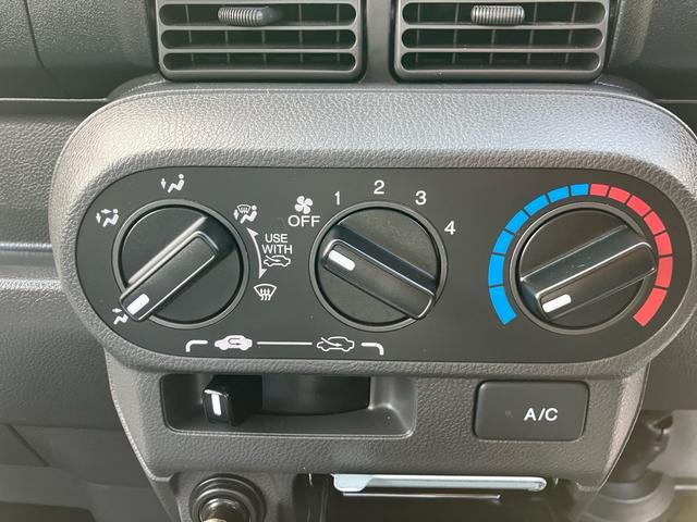 アクティトラック タウン　５速マニュアル　エアコン　パワステ　パワーウィンドウ　キーレス　ＡＢＳ　ドライブレコーダー　ＣＤ　社外アルミ　荷台マット　３方開（49枚目）