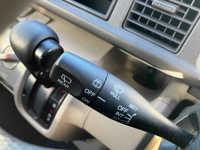 ライフ コンフォートスペシャル キーレスエントリー ベンチシート AT ABS CD ミュージックプレイヤー接続可 衝突安全ボディ エアコン パワーステアリング パワーウィンドウ(6枚目)