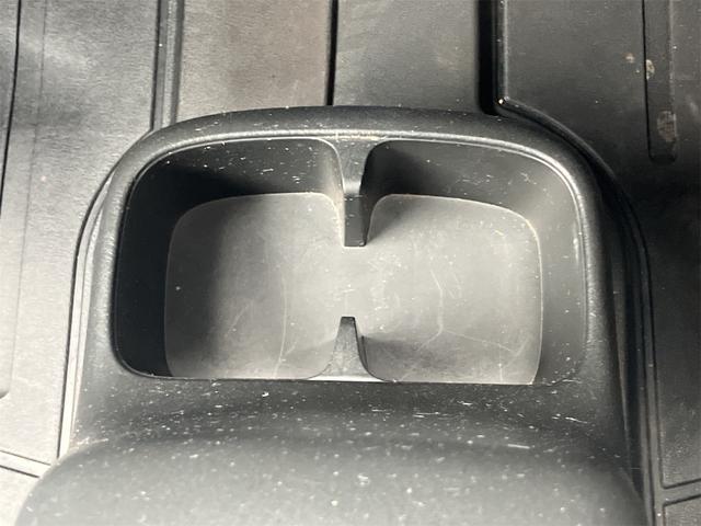 この度は当店のお車をご覧になっていただき、誠にありがとうございます。ぜひじっくりとご検討下さい。気軽にお問合せ・お見積りお待ちしております。