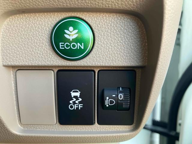 Ｎ－ＯＮＥ Ｇ　ＥＴＣ　スマートキー　アイドリングストップ　電動格納ミラー　ベンチシート　ＣＶＴ　盗難防止システム　ＡＢＳ　ＥＳＣ　ＣＤ　ＭＤ　衝突安全ボディ　エアコン　パワーステアリング　パワーウィンドウ（10枚目）