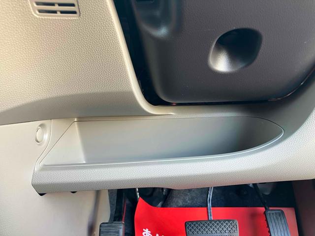 Ｎ－ＯＮＥ Ｇ　ＥＴＣ　スマートキー　アイドリングストップ　電動格納ミラー　ベンチシート　ＣＶＴ　盗難防止システム　ＡＢＳ　ＥＳＣ　ＣＤ　ＭＤ　衝突安全ボディ　エアコン　パワーステアリング　パワーウィンドウ（51枚目）