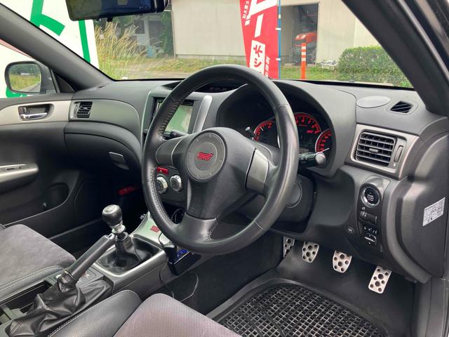 インプレッサ WRX STi タイミングベルト交換済み 107.800キロ ETC バックカメラ アルミホイール HID MT スマートキ- 盗難防止システム USB Bluetooth 衝突安全ボディ ESC エアコン(59枚目)