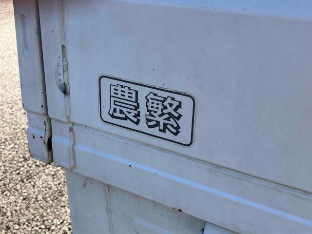 キャリイトラック 　４ＷＤ　ＭＴ　エアコン　運転席エアバッグ（37枚目）