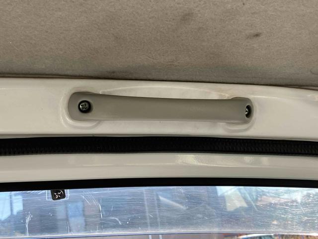 キャリイトラック 　４ＷＤ　ＭＴ　エアコン　運転席エアバッグ（53枚目）