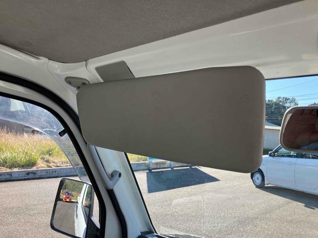 キャリイトラック 　４ＷＤ　ＭＴ　エアコン　運転席エアバッグ（54枚目）