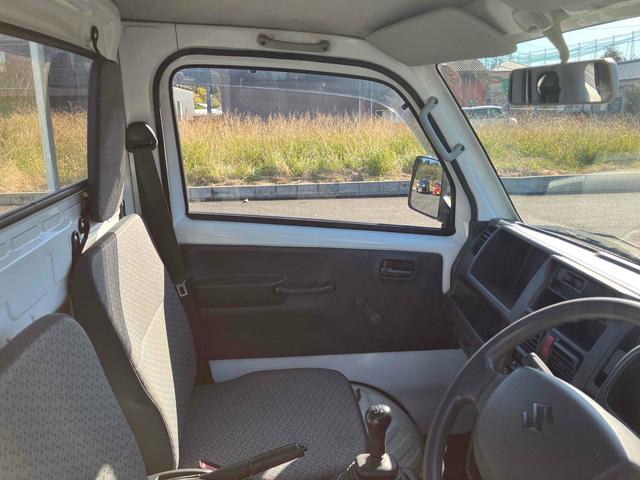 キャリイトラック 　４ＷＤ　ＭＴ　エアコン　運転席エアバッグ（64枚目）