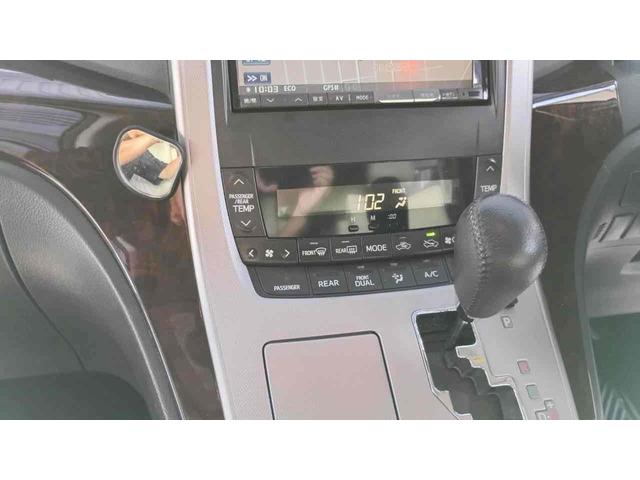 アルファード ２４０Ｓ　ドライブレコーダー　ＥＴＣ　ナビ　クリアランスソナー　両側スライド・片側電動　ＨＩＤ　スマートキー　ＣＶＴ　アルミホイール　盗難防止システム　衝突安全ボディ　ＡＢＳ　ＥＳＣ　エアコン（7枚目）