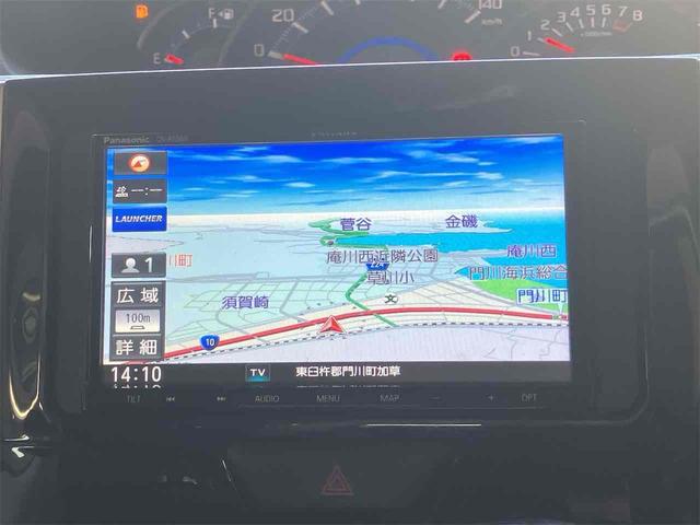 ナビ付き♪旅行やドライブも楽しいひと時!初めての道でも迷うことなくエスコートしてくれます。