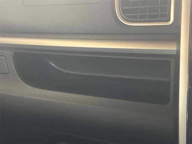 ご覧いただきありがとうございます♪気になったお車がありましたらお気軽にお電話をください♪