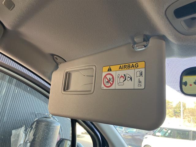 シエンタ ハイブリッドＺ　ＥＴＣ　全周囲カメラ　ナビ　ＴＶ　クリアランスソナー　オートクルーズコントロール　レーンアシスト　衝突被害軽減システム　両側電動スライドドア　オートマチックハイビーム　オートライト　ＬＥＤヘッドランプ（46枚目）