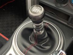 シフトレバー。ぜひ一度お客様の目で確認してください。 6