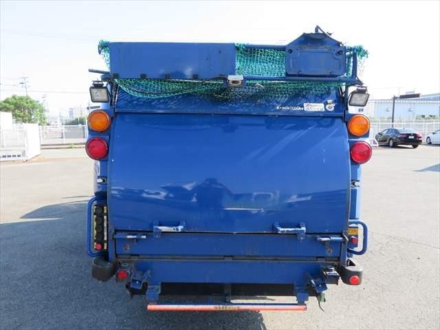 デュトロ ２ｔ回転式塵芥車　５．１立米　極東開発製（7枚目）