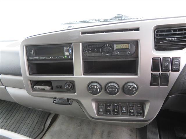 コンドル ミニ10輪木材運搬車 車検整備付 スタンション4本 アオリ無 全塗装仕上 積載10,000kg(34枚目)