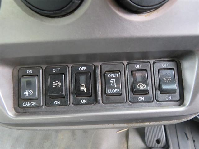 コンドル ミニ10輪木材運搬車 車検整備付 スタンション4本 アオリ無 全塗装仕上 積載10,000kg(35枚目)