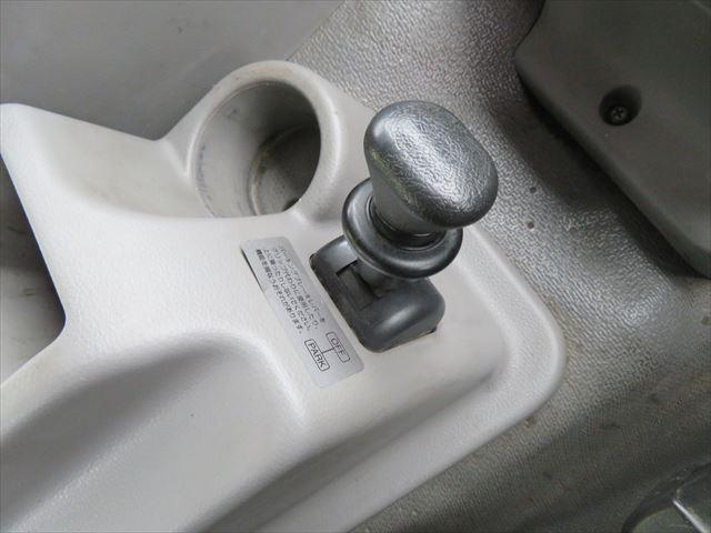 コンドル ミニ10輪木材運搬車 車検整備付 スタンション4本 アオリ無 全塗装仕上 積載10,000kg(41枚目)