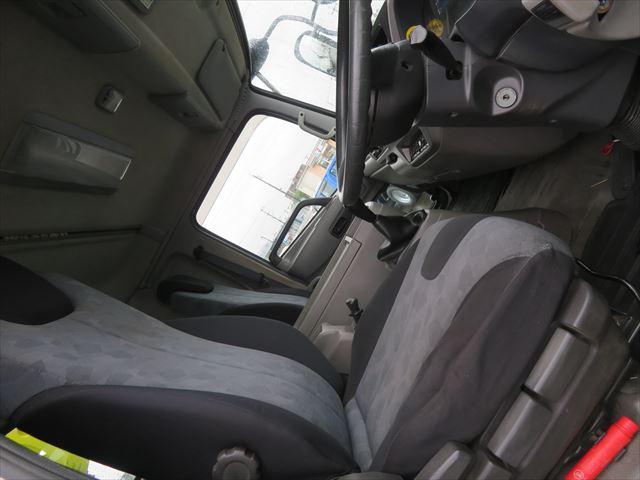 コンドル ミニ10輪木材運搬車 車検整備付 スタンション4本 アオリ無 全塗装仕上 積載10,000kg(46枚目)