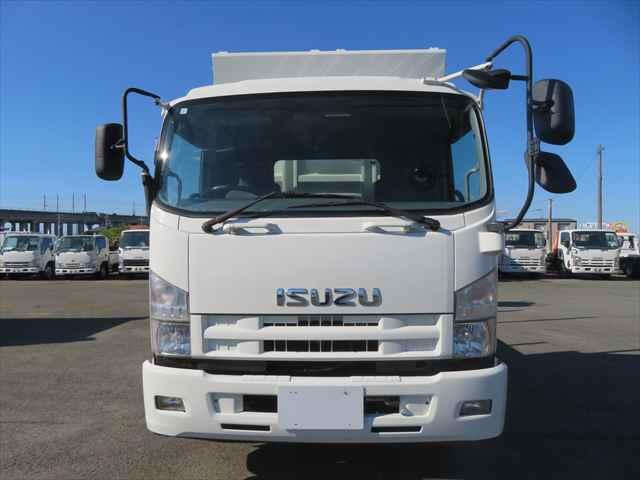 フォワード 増ｔ木材運搬車　スタンション６本　Ｔａｊｆｕｎ　ＬＩＶ　車検整備付　２６０馬力　タコグラフ有　ベッド有（3枚目）