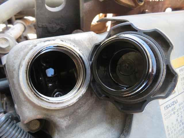 フォワード 増ｔ木材運搬車　スタンション６本　Ｔａｊｆｕｎ　ＬＩＶ　車検整備付　２６０馬力　タコグラフ有　ベッド有（11枚目）