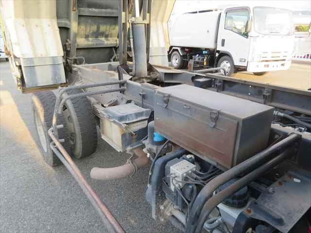 ヒノレンジャー 4tダンプ 新明和製 車検整備付 210馬力 電動コボレーン付 ブリッジ掛け 指示ピン 積載3400kg(20枚目)