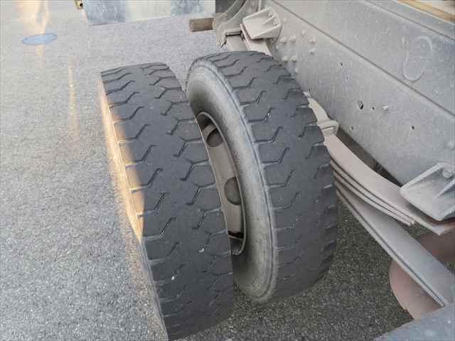 ヒノレンジャー 4tダンプ 新明和製 車検整備付 210馬力 電動コボレーン付 ブリッジ掛け 指示ピン 積載3400kg(21枚目)