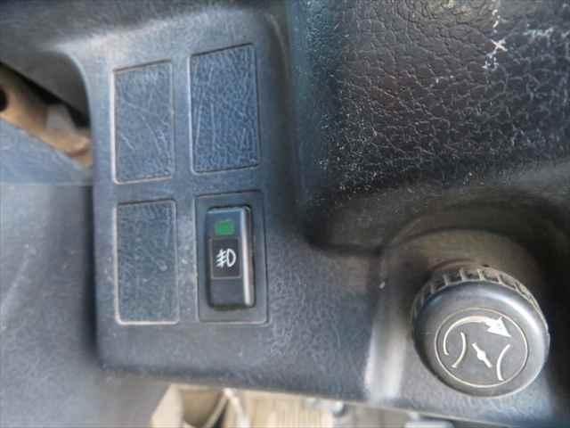 ヒノレンジャー 4tダンプ 新明和製 車検整備付 210馬力 電動コボレーン付 ブリッジ掛け 指示ピン 積載3400kg(39枚目)