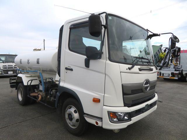 ヒノレンジャー 4t散水車 極東開発製 前後散水 サブエンジン付 吸水ホース付 消防ホース ノズル付 190馬力 ETC付(4枚目)