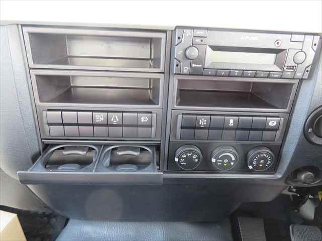 ファイター 4tLゲートダンプ 極東開発製 型式:DD04-53A 電動コボレーン付 R7年式 車検整備付 積載3250kg 220馬力 走行647km ドラレコ付(42枚目)