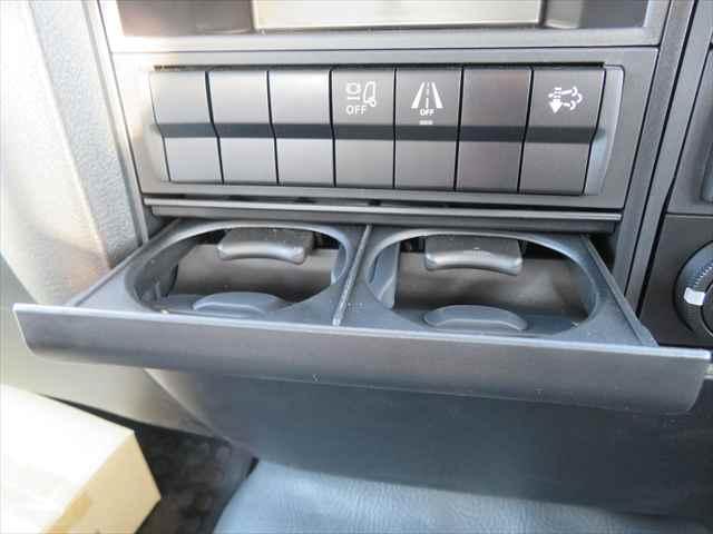 ファイター 4tLゲートダンプ 極東開発製 型式:DD04-53A 電動コボレーン付 R7年式 車検整備付 積載3250kg 220馬力 走行647km ドラレコ付(44枚目)