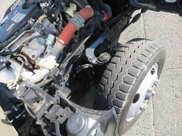 エルフトラック 2t低床ダンプ 車検整備付 新明和製 型式:DR2-0110SY 三方開 センターピン 独立懸架サスペンション 150馬力 4ナンバー 積載2000kg(15枚目)