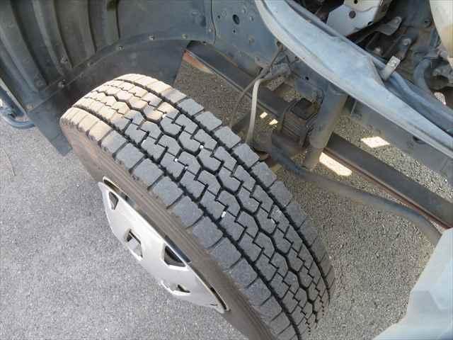 ファイター ４ｔ脱着式コンテナ専用車　車検整備付　極東開発製　型式：ＪＭ０４－５５　ツインホイスト　積載３６００ｋｇ　２２０馬力　ＥＴＣ付　バッテリー新品（11枚目）