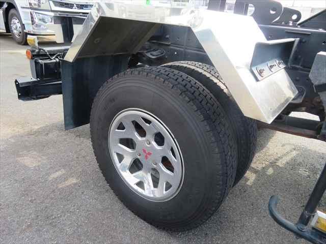 ファイター ４ｔ脱着式コンテナ専用車　車検整備付　極東開発製　型式：ＪＭ０４－５５　ツインホイスト　積載３６００ｋｇ　２２０馬力　ＥＴＣ付　バッテリー新品（21枚目）