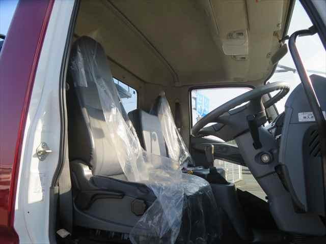 ファイター ４ｔ脱着式コンテナ専用車　車検整備付　極東開発製　型式：ＪＭ０４－５５　ツインホイスト　積載３６００ｋｇ　２２０馬力　ＥＴＣ付　バッテリー新品（36枚目）