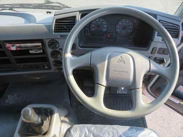 ファイター ４ｔ脱着式コンテナ専用車　車検整備付　極東開発製　型式：ＪＭ０４－５５　ツインホイスト　積載３６００ｋｇ　２２０馬力　ＥＴＣ付　バッテリー新品（39枚目）