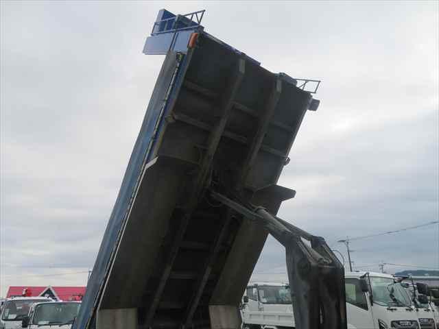 スーパーグレート 10tダンプ 極東開発製 型式:DD10-761 380馬力 積載8900kg ETC タコグラフ ベッド シフト7速MT(24枚目)