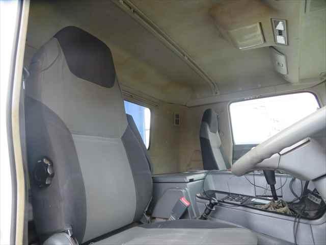 スーパーグレート 10tダンプ 極東開発製 型式:DD10-761 380馬力 積載8900kg ETC タコグラフ ベッド シフト7速MT(33枚目)