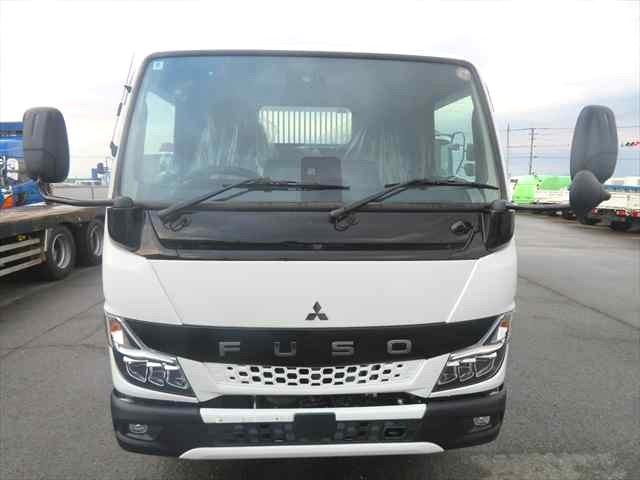 キャンター ３ｔ全低床強化ダンプ　極東開発製　型式：ＤＤ０２－３１　Ｒ７年式　走行１８３ｋｍ　積載２９５０ｋｇ　１５０馬力　４ナンバー仕様（3枚目）