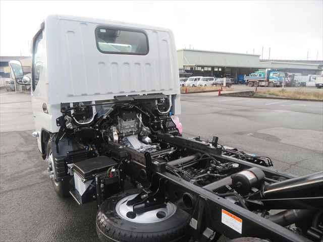 キャンター ３ｔ全低床強化ダンプ　極東開発製　型式：ＤＤ０２－３１　Ｒ７年式　走行１８３ｋｍ　積載２９５０ｋｇ　１５０馬力　４ナンバー仕様（20枚目）