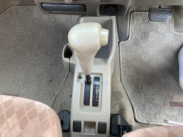 アルト ＧＩＩ　タイミングチェーン　ＥＴＣ　キーレスエントリー　電動格納ドアミラー　ＣＤデッキ　盗難防止システム　オートマ車　運転席・助手席エアバック（4枚目）