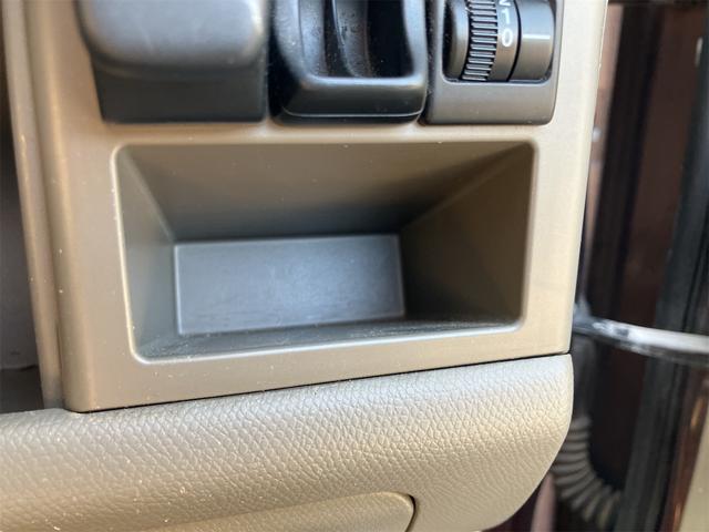 モコ Ｓ　キーレスエントリー　電動格納ミラー　ベンチシート　ＡＴ　盗難防止システム　ＡＢＳ　ＣＤ　衝突安全ボディ　エアコン　パワーステアリング　パワーウィンドウ（49枚目）
