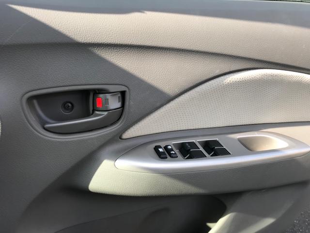 X Lパッケージ 走行26000km ポータブルナビTV ETC キーレス シートヒーター ウィンカーミラー 取扱説明書(24枚目)